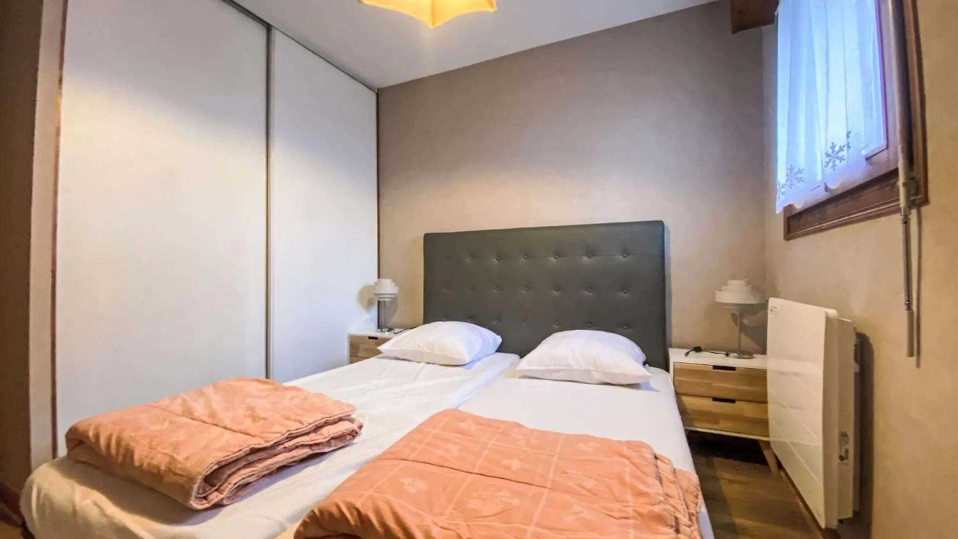 Apartment L'Espace Montagne-11 By Interhome Chamonix 0*,  France